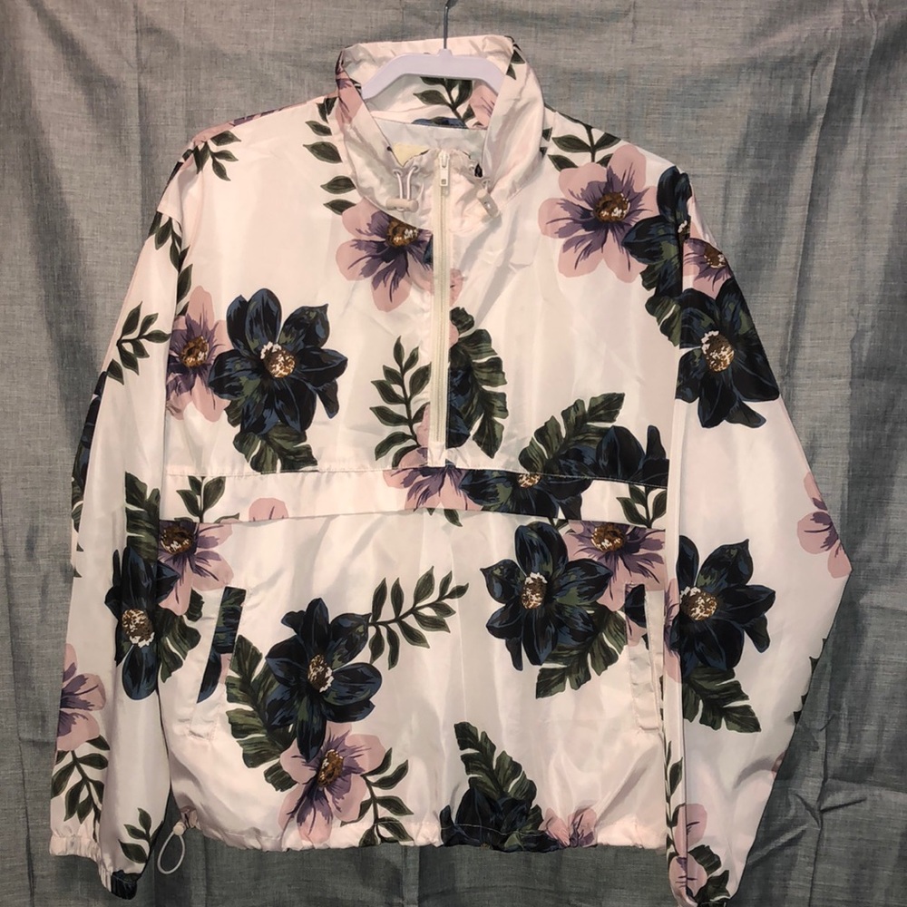 Thread & Supply Pink Floral Lightweight Windbreaker with Drawstring (SIZE LARGE)